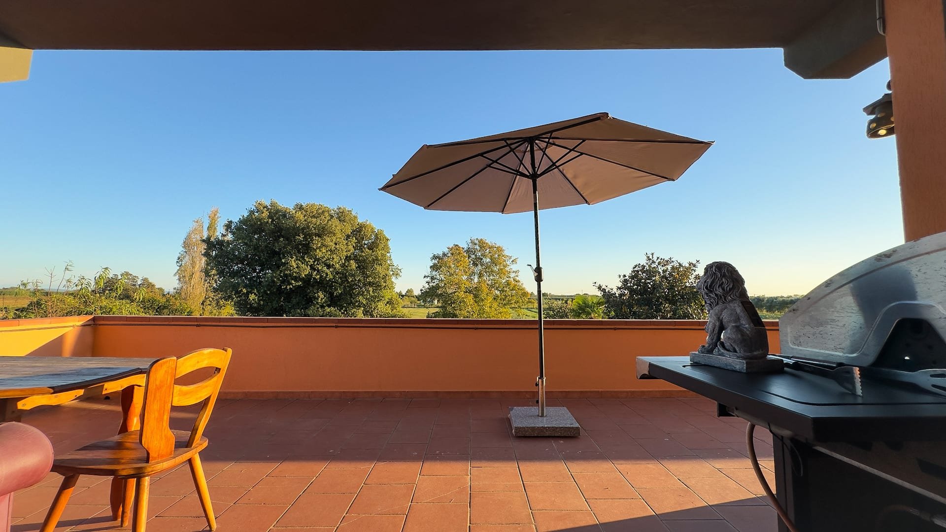 Freistehendes Landhaus mit Pool, Castiglione della Pescaia — Ansicht 9