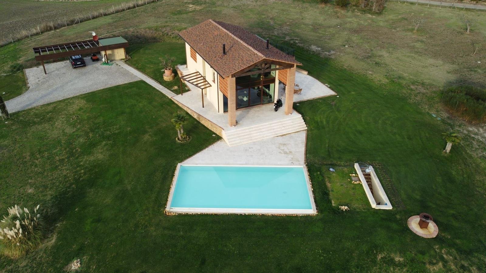 Designer-Villa mit Infinity-Pool — Ansicht 12