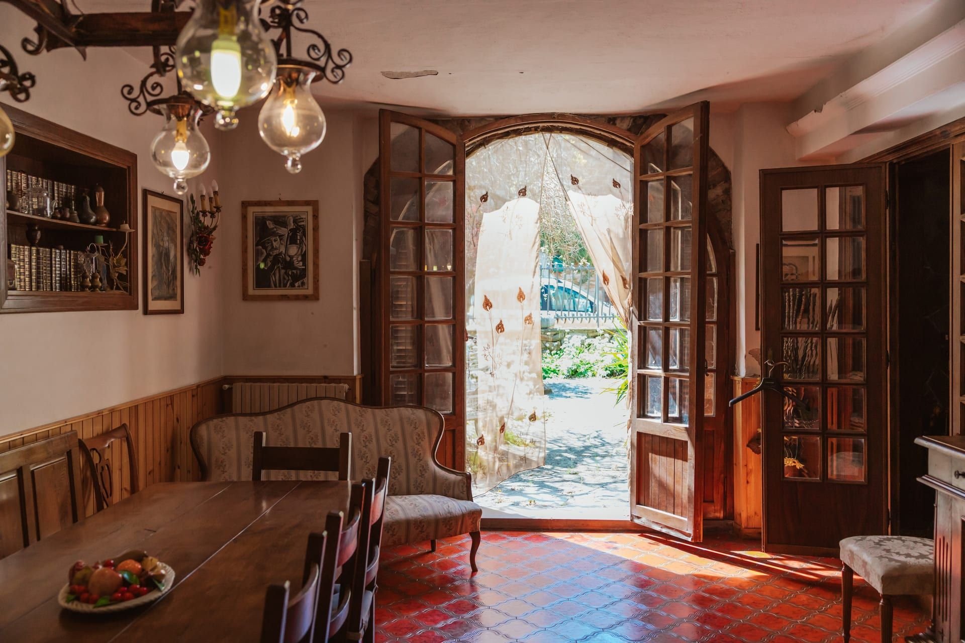Villa mit Olivenhain, Pool und Panoramablick — Ansicht 6